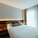 2h Living * León
