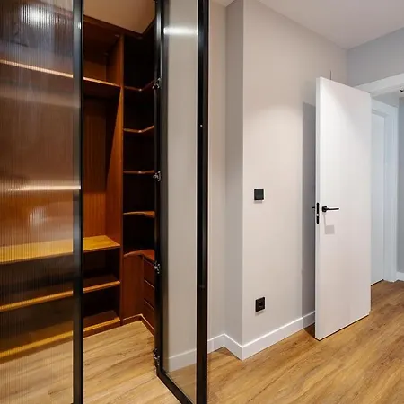 2h Living Apartament