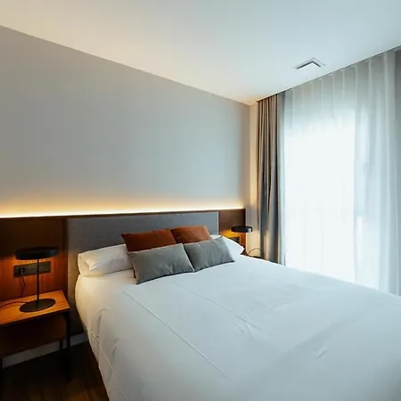 2h Living Apartament *