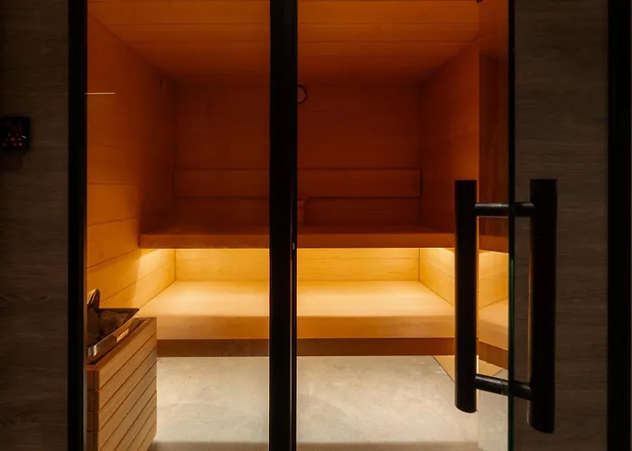 Apartment 2h Living *